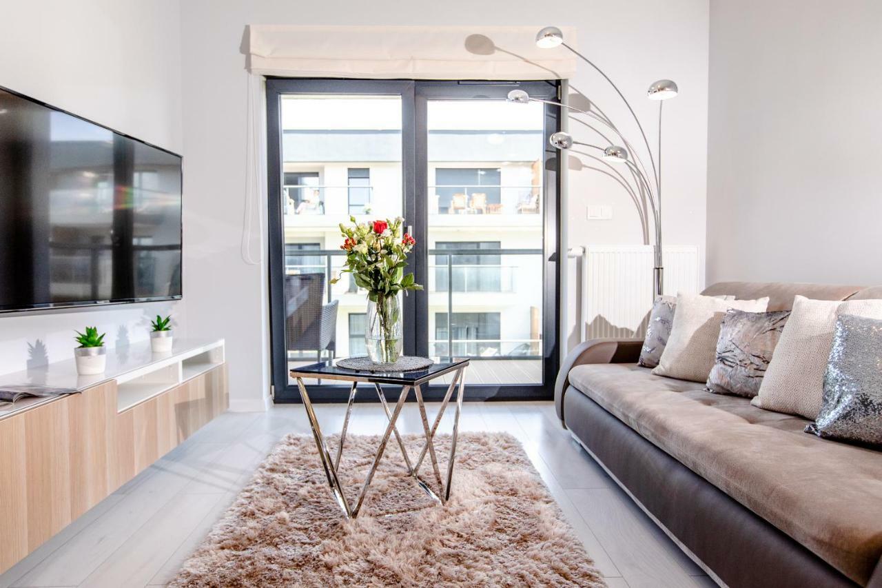 Apartament Diamentowy Gardenia Dziwnow Z Widokiem Na Morze Epapartamenty Экстерьер фото
