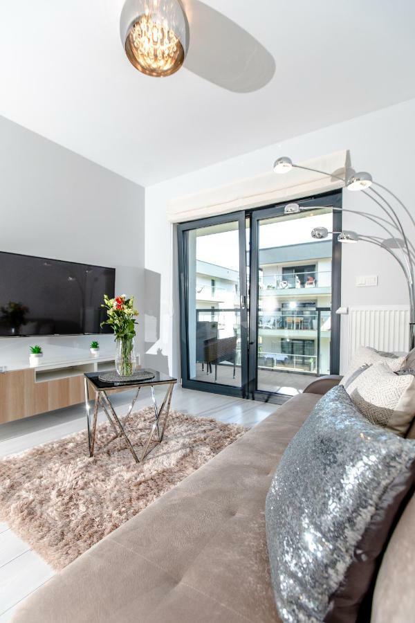 Apartament Diamentowy Gardenia Dziwnow Z Widokiem Na Morze Epapartamenty Экстерьер фото