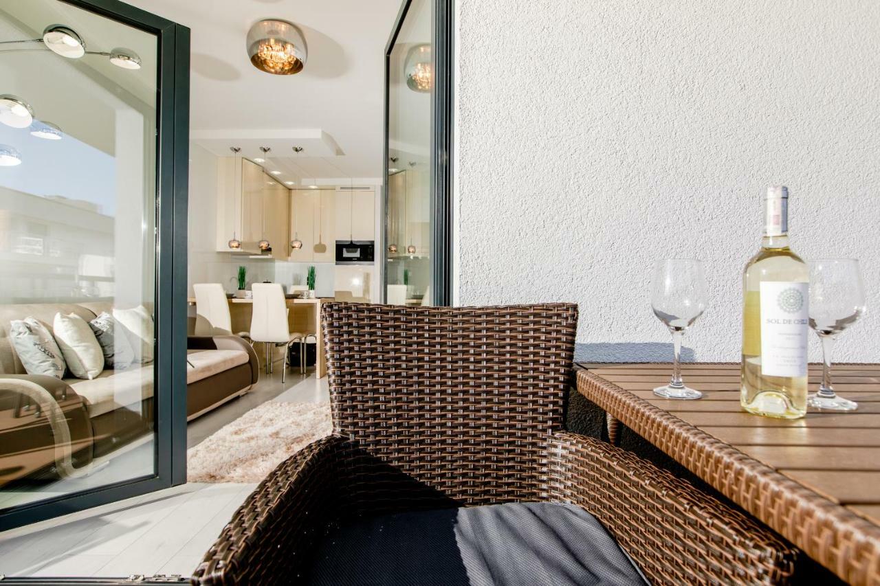 Apartament Diamentowy Gardenia Dziwnow Z Widokiem Na Morze Epapartamenty Экстерьер фото
